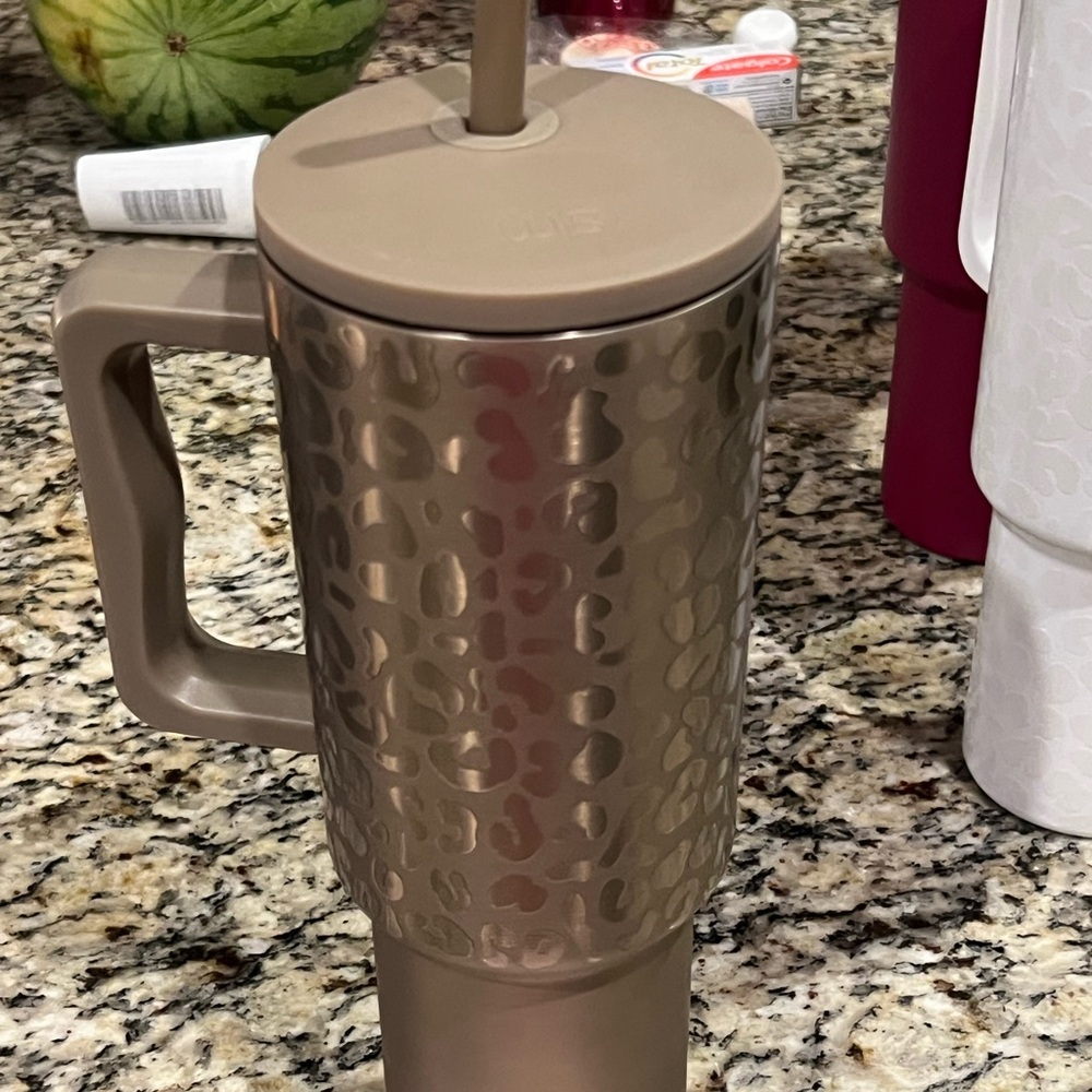 Cup